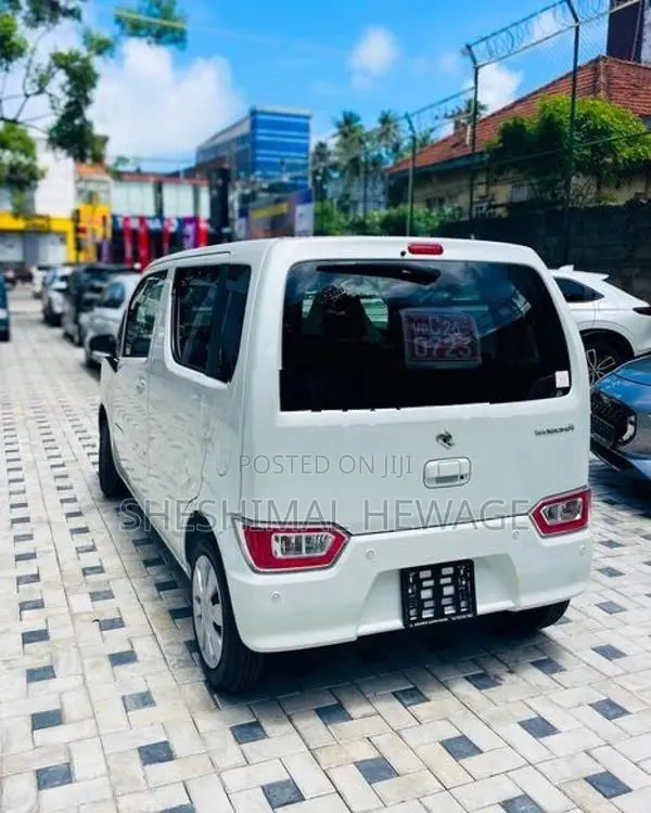 Suzuki Wagon R 2025
