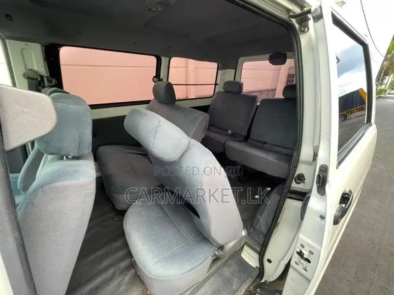 Toyota Noah CR41 2002