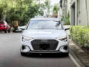 Audi A3 Advance Package 2023