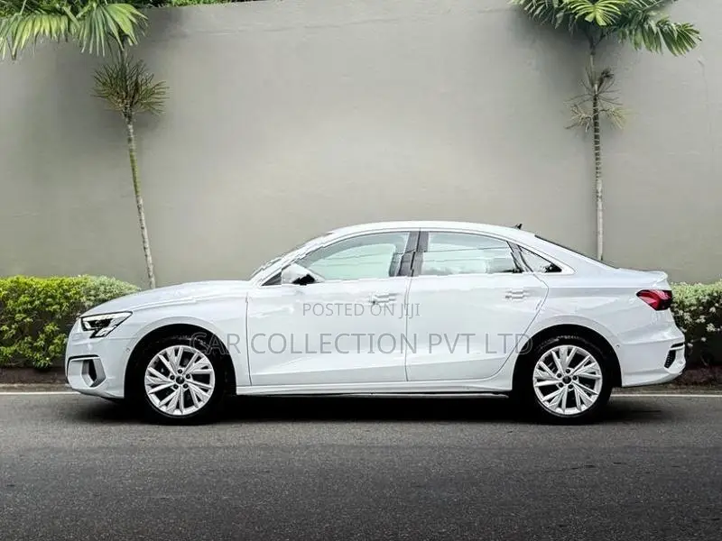 Audi A3 Advance Package 2023