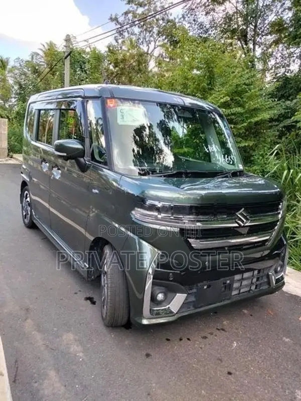 Suzuki Spacia Custom XS - 2024