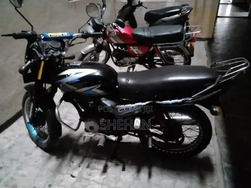 Bajaj CT100 2007