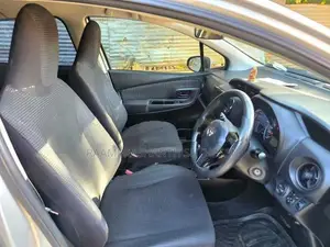 Toyota Vitz 2017