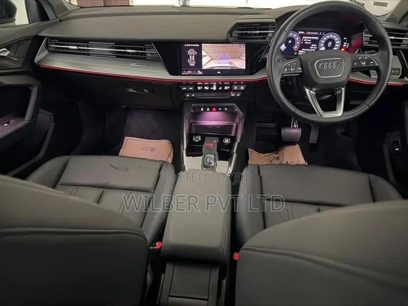 Audi A3 Sedan, Adv Premium 2024