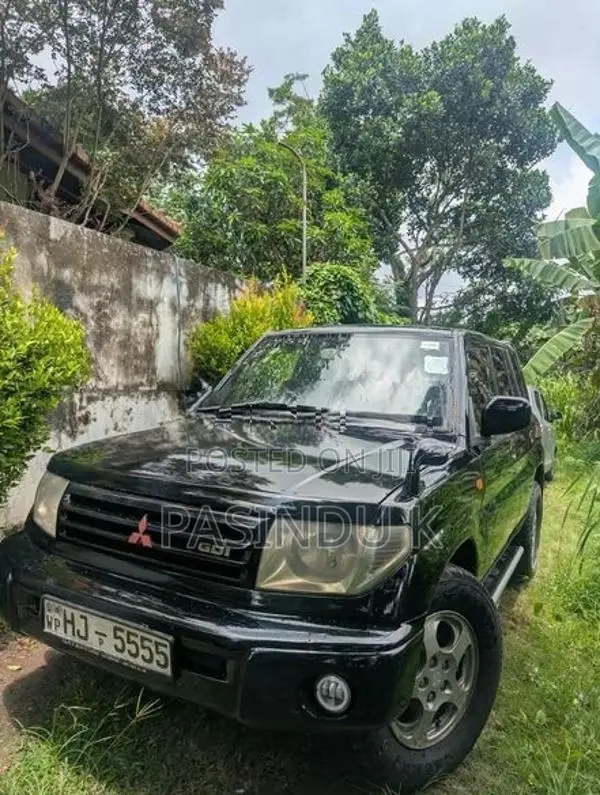 Mitsubishi Pajero GDI IO 1999