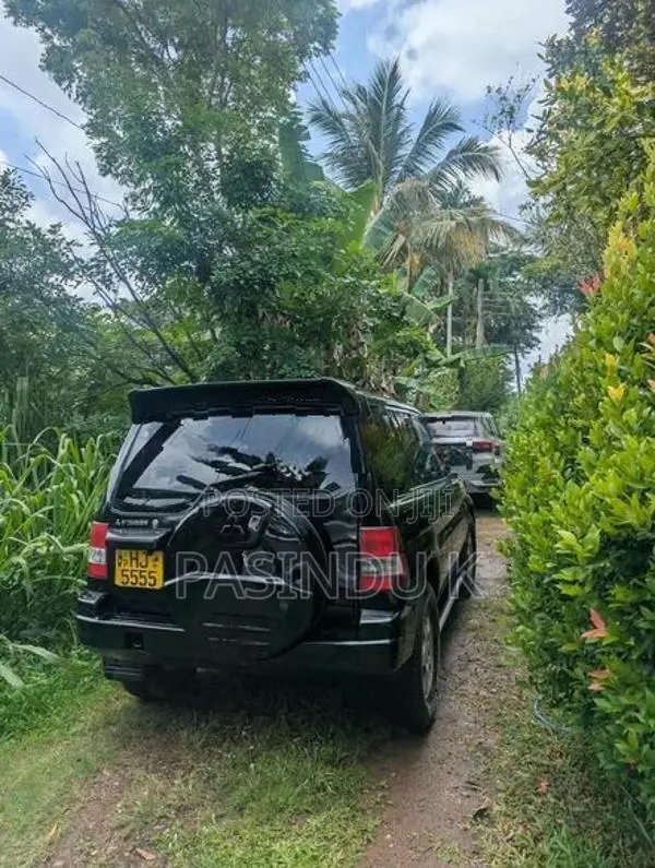 Mitsubishi Pajero GDI IO 1999