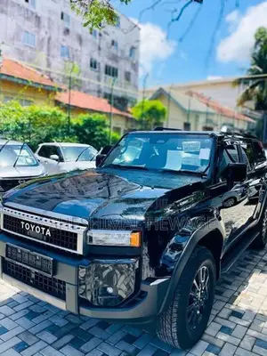 Toyota Land Cruiser Prado 250 2025