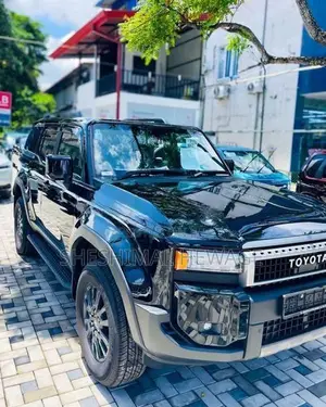 Toyota Land Cruiser Prado 250 2025