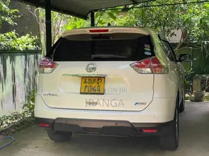 Nissan X-Trail 2015