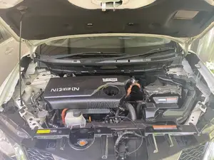 Nissan X-Trail 2015