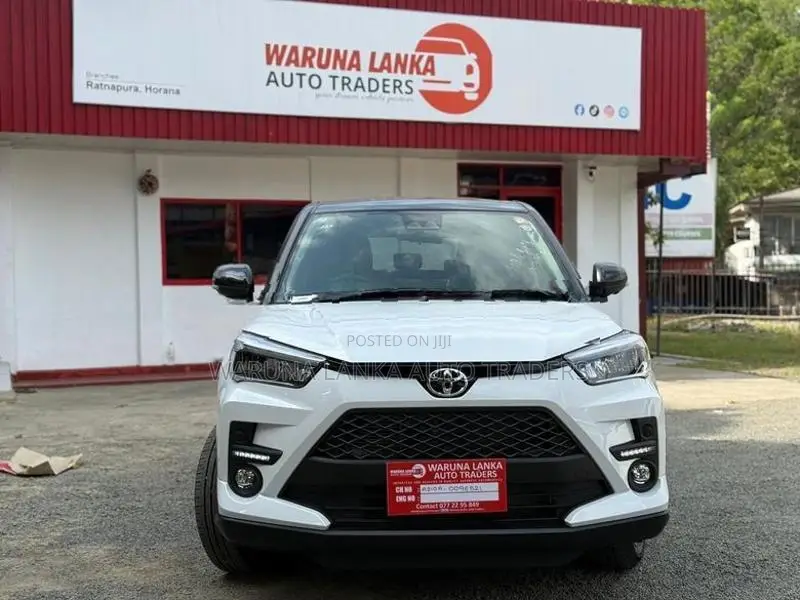Toyota Raize 1000cc Petrol 2026