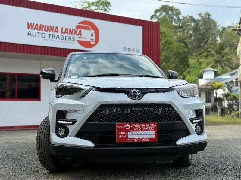 Toyota Raize 1000cc Petrol 2026
