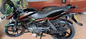 Bajaj Pulsar 150 2017