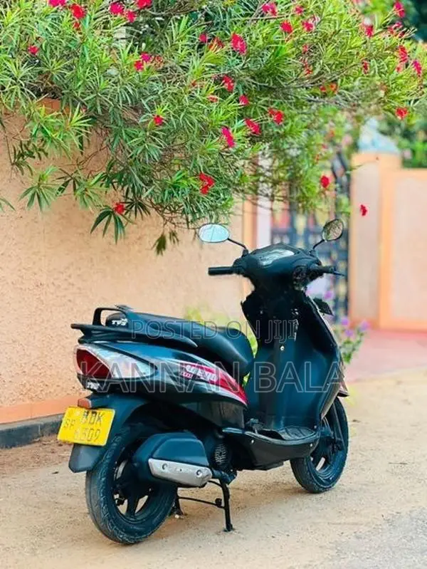TVS Wego 2016