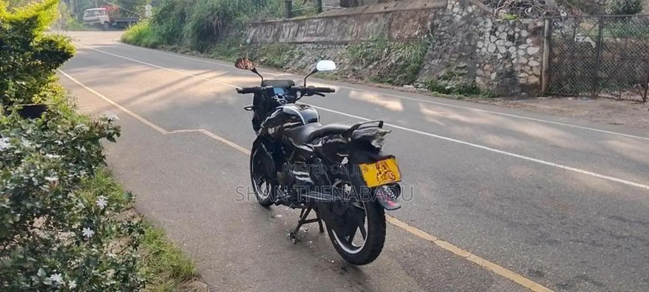 Bajaj Pulsar 150 2013