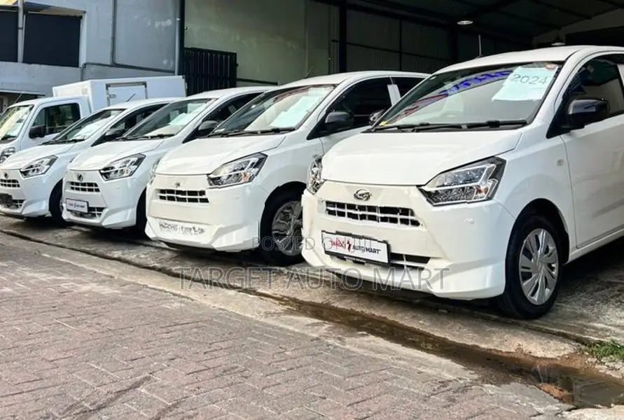 Daihatsu Mira X LIMITED 2025