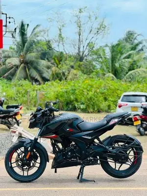 Bajaj Pulsar N160 2025