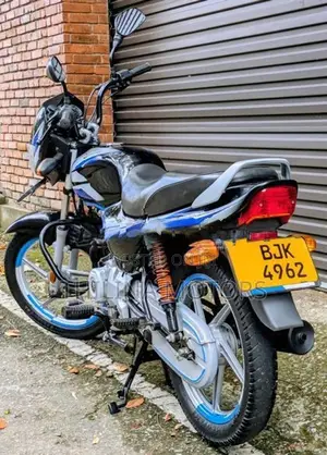Bajaj CT100 2024