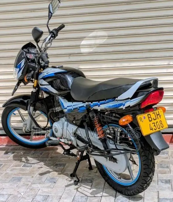 Bajaj CT100 2024