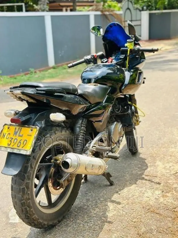 Bajaj Avenger Cruise 220 2014