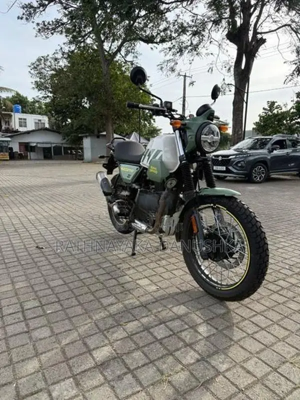 Royal Enfield Scram 440 2026