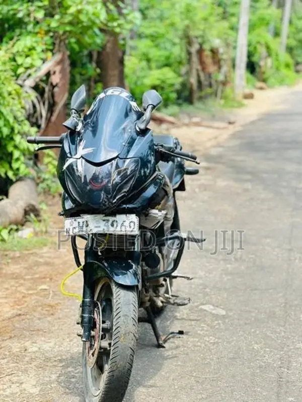 Bajaj Avenger Cruise 220 2014