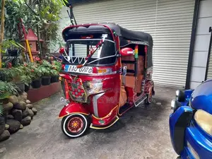 Bajaj RE 2014