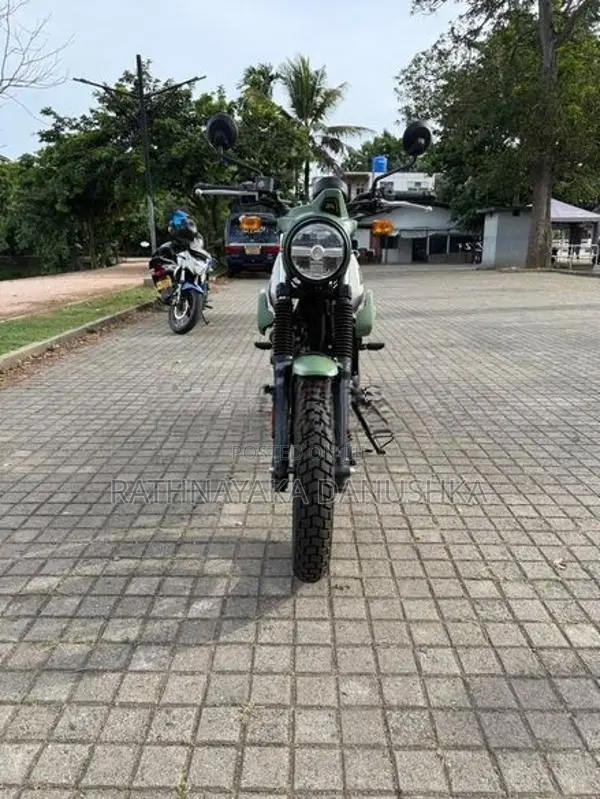 Royal Enfield Scram 440 2026