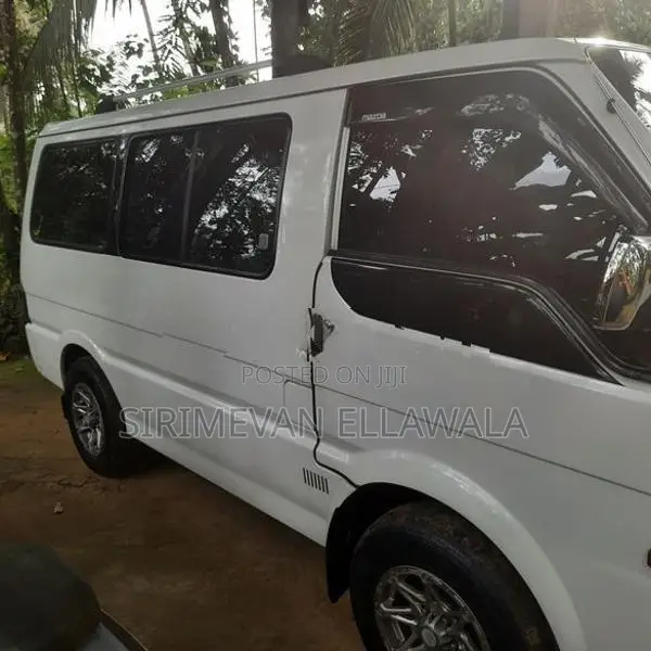Mazda Bongo 2007
