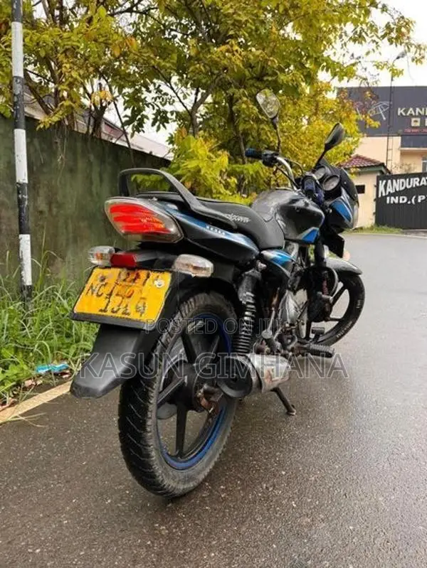 Bajaj Discover 100 2014