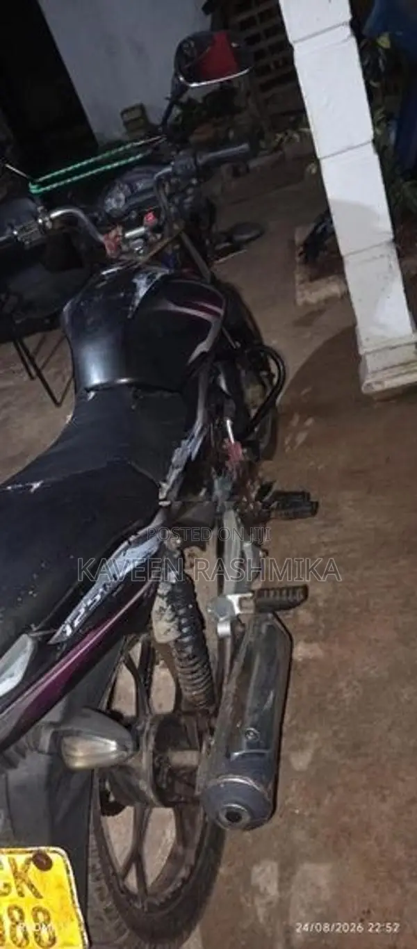 Bajaj Discover 125 M 2015