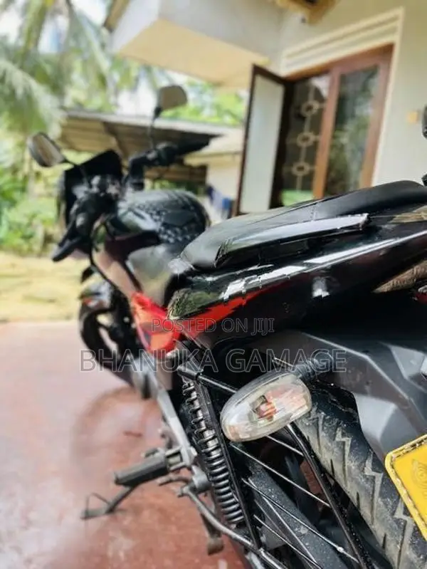 Bajaj Pulsar 150 Twin Disk 2018