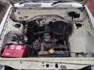Nissan Sunny 1975