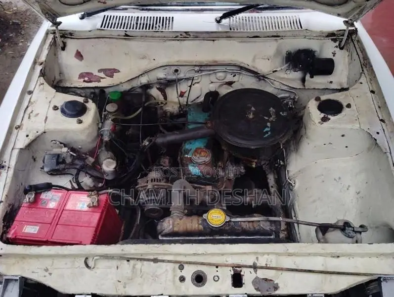 Nissan Sunny 1975