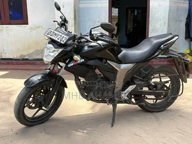 Suzuki Gixxer 2016