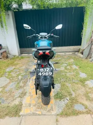 Bajaj Pulsar N160 Premium 2025