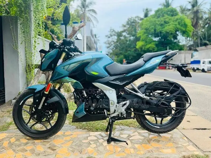 Bajaj Pulsar N160 Premium 2025