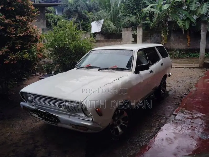 Nissan Sunny 1975