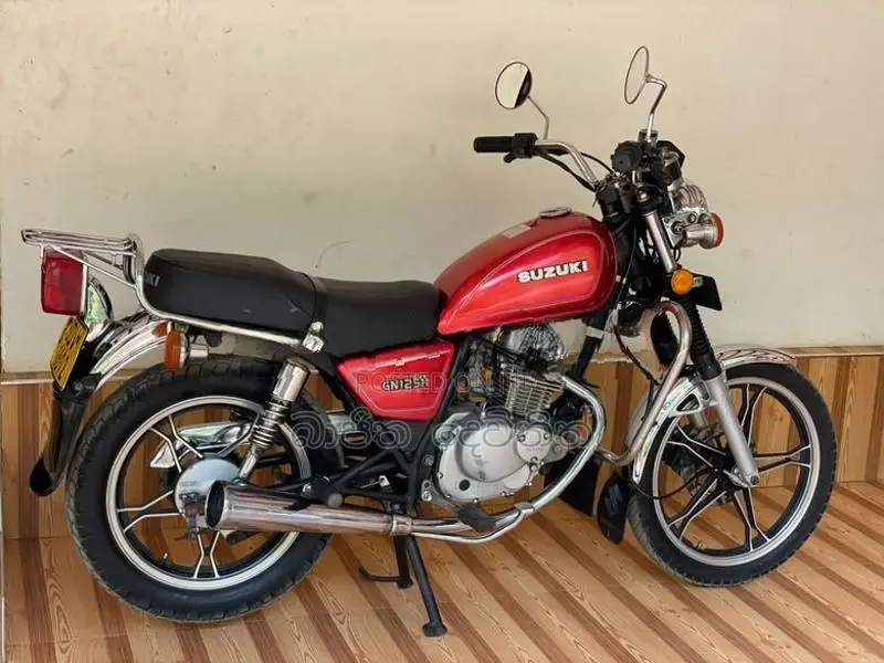 Suzuki GN 125 2016