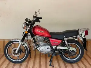 Suzuki GN 125 2016