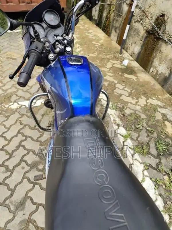 Bajaj Discover 125 2006
