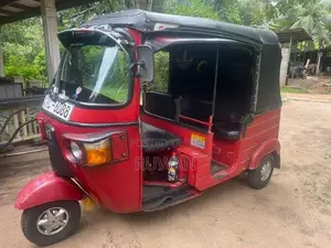 Bajaj RE 4 Storke 2011