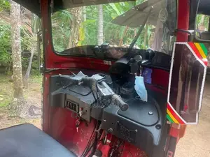 Bajaj RE 4 Storke 2011
