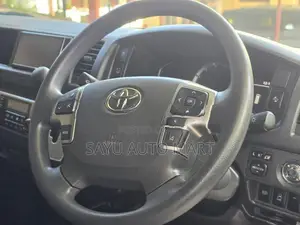Toyota Hiace GL AUTO JAPAN 2021