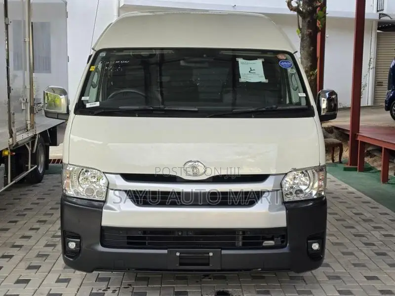 Toyota Hiace GL AUTO JAPAN 2021