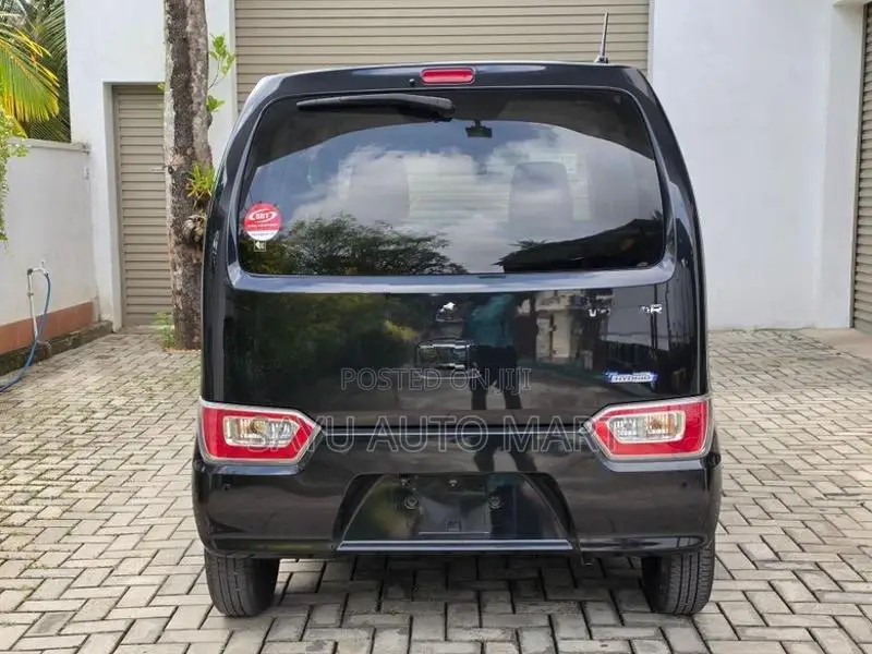 Suzuki Wagon R FX Hybrid Multifunction 2024