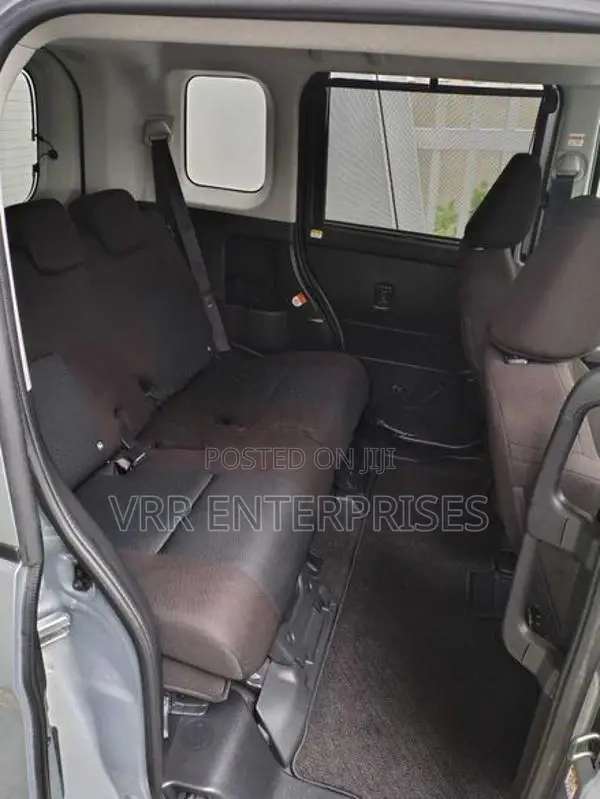 Toyota Roomy 2023