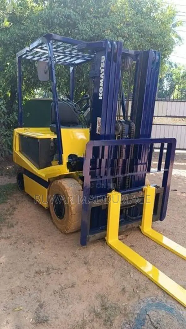 Electric Forklift