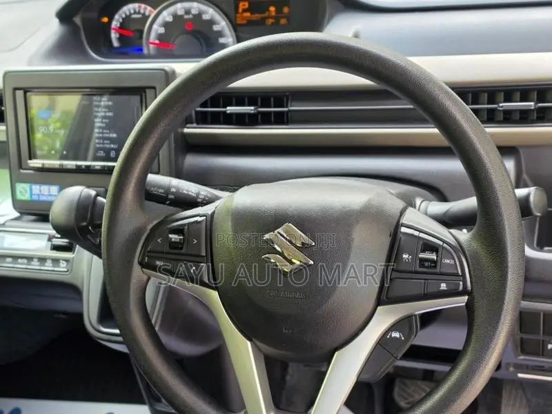 Suzuki Wagon R FX Hybrid Multifunction 2024