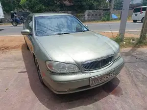 Nissan Cefiro A33 2000